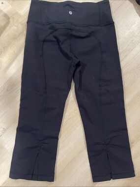 lululemon athletica Kids Black Cropped Performance Leggings